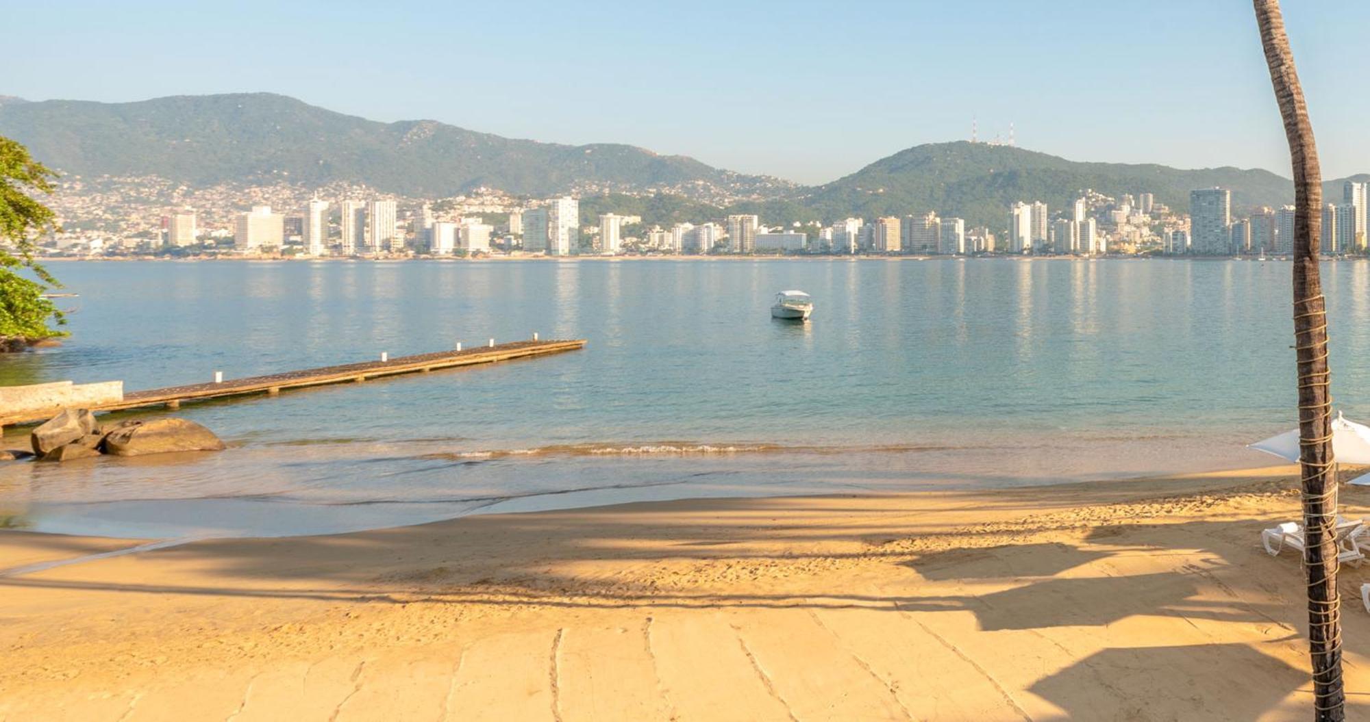 Park Royal Beach Acapulco Esterno foto